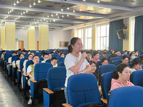 现场互动.jpg