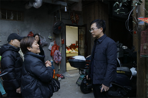 走访慰问1.jpg